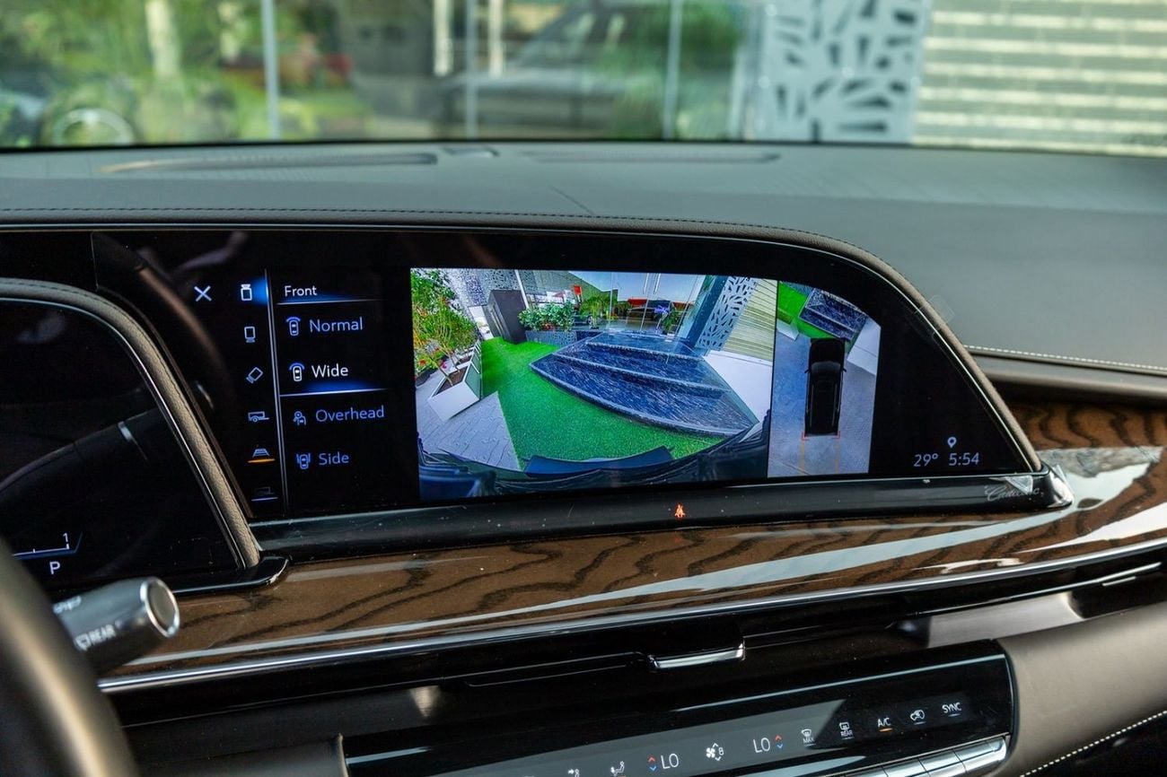 Cadillac Escalade Sport Platinum 6.2L 4WD Cadillac Escalade 2024 Japanese Specs | Warranty | Service Contract