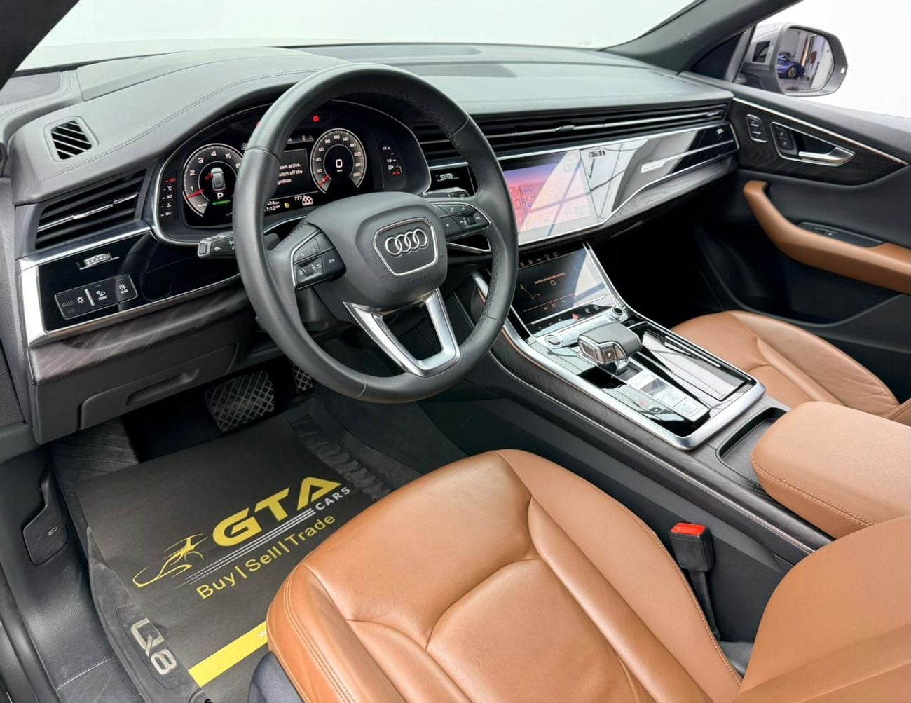 أودي Q8 55 TFSI quattro 3.0L SUV