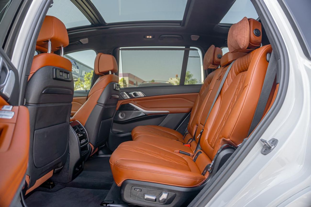 بي أم دبليو X7 M50i 4.4L (530 HP)