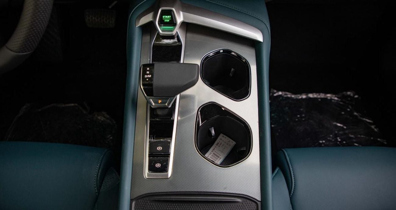 أم جي 7 1.5L DCT ELEGANCE SPORT PACKAGE SPOILER