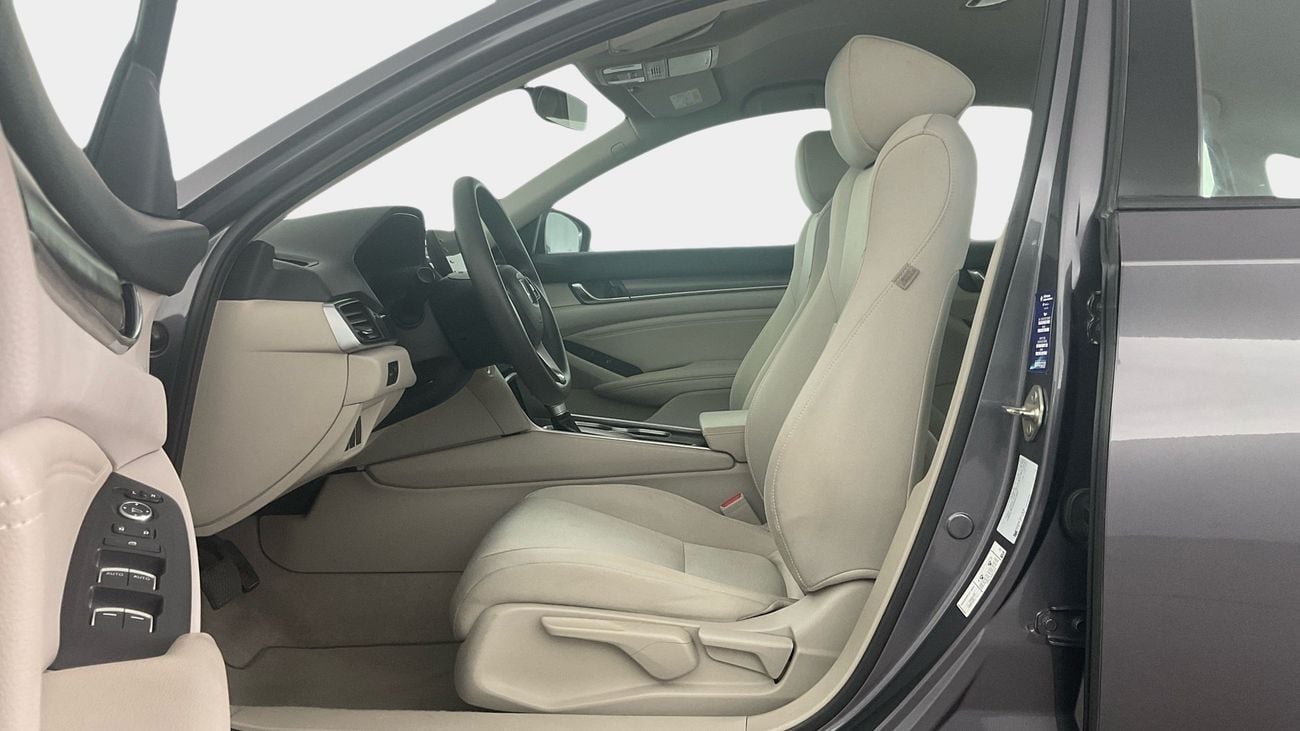 هوندا أكورد LX | upto AED 20,000 Ramadan Discount | شامل الضمان | 0 ﺪﻔﻋﺓ ﺃﻮﻟﻯ