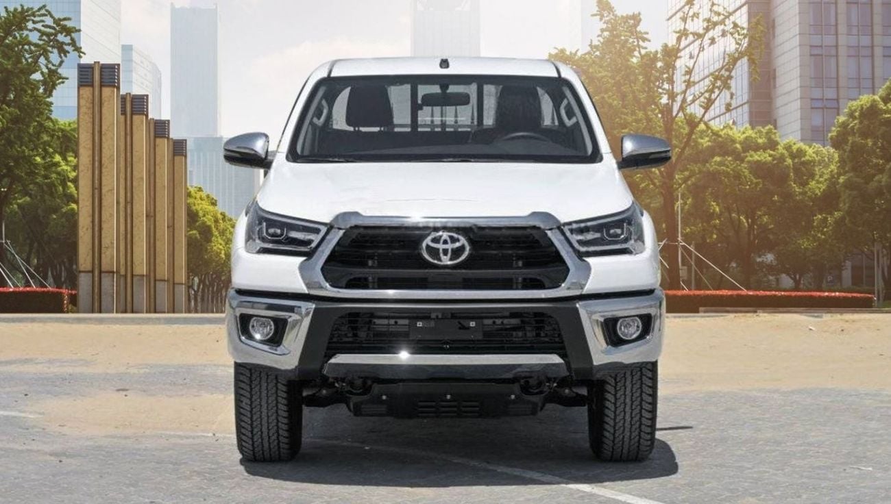 تويوتا هيلوكس 2.7 SR5, DIGITAL AC, ALLOY WHEELS, FOG LAMPS, MODEL 2024