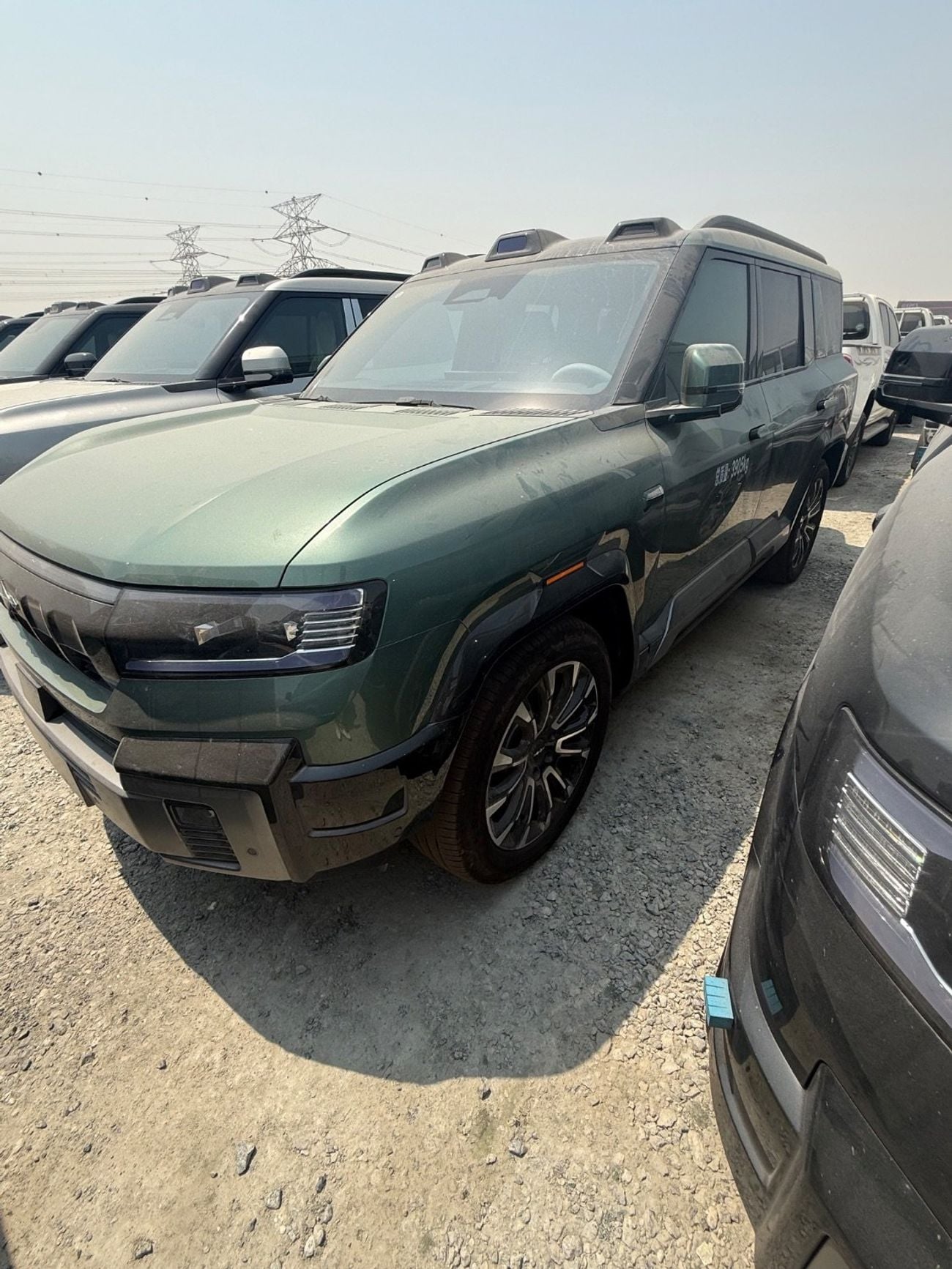 BYD Leopard 8 FLAGSHIP (NGCC) Green-white
