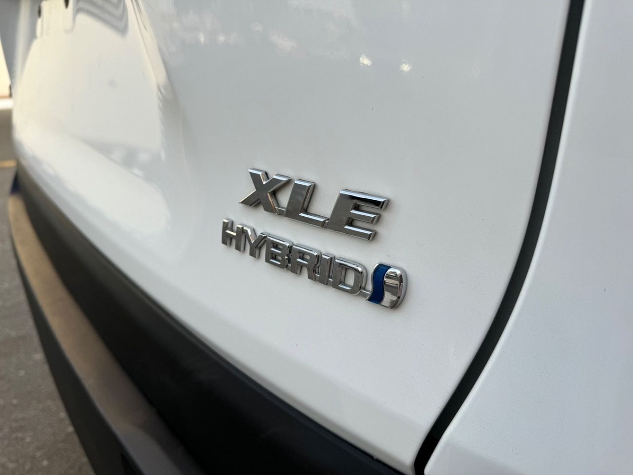 Toyota RAV4 2020 XLE HYBRID ENGINE FULL OPTION USA IMPORTED