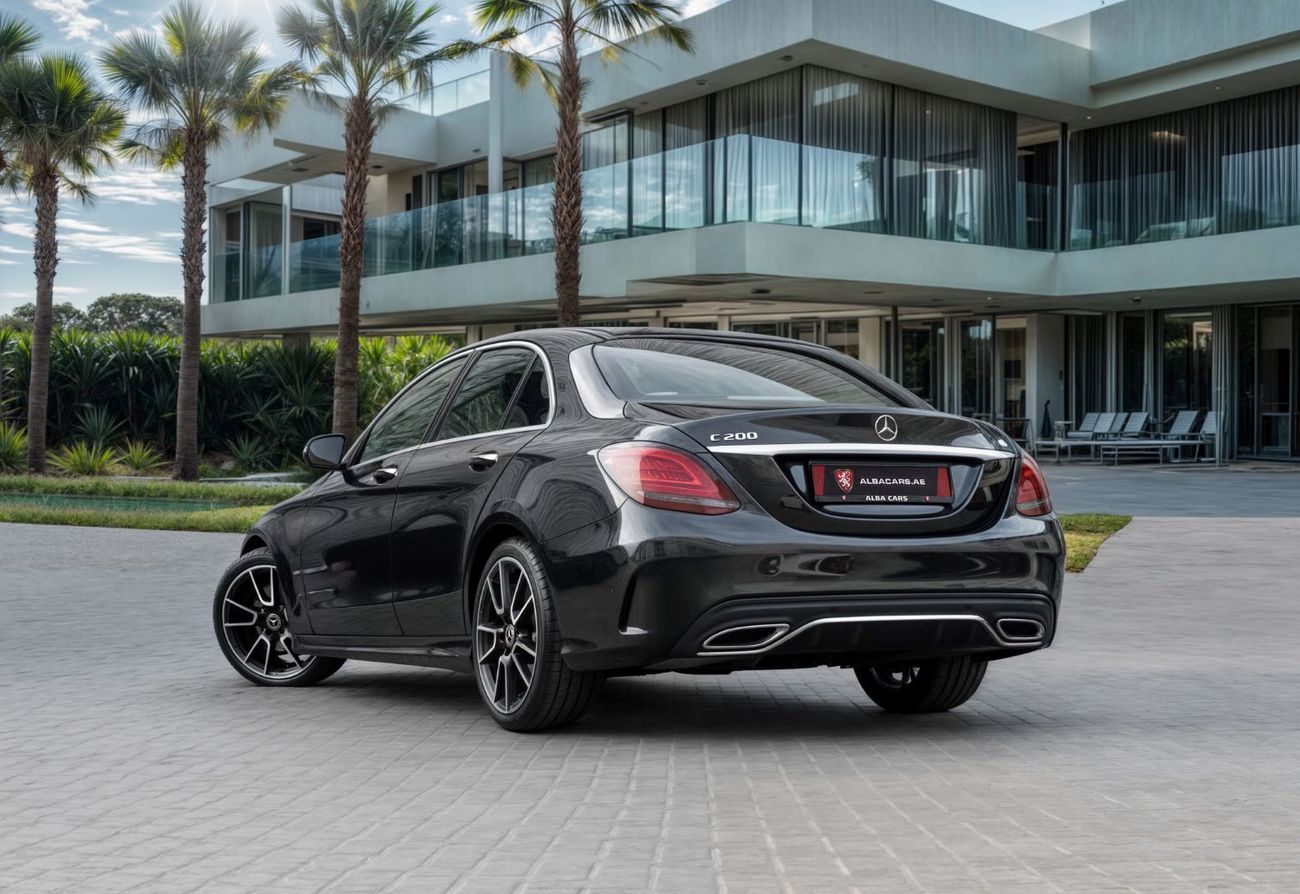 مرسيدس بنز C 200 C 200 | 2,389 P.M | 0% Downpayment | AMG KIT | Pristine Condition!