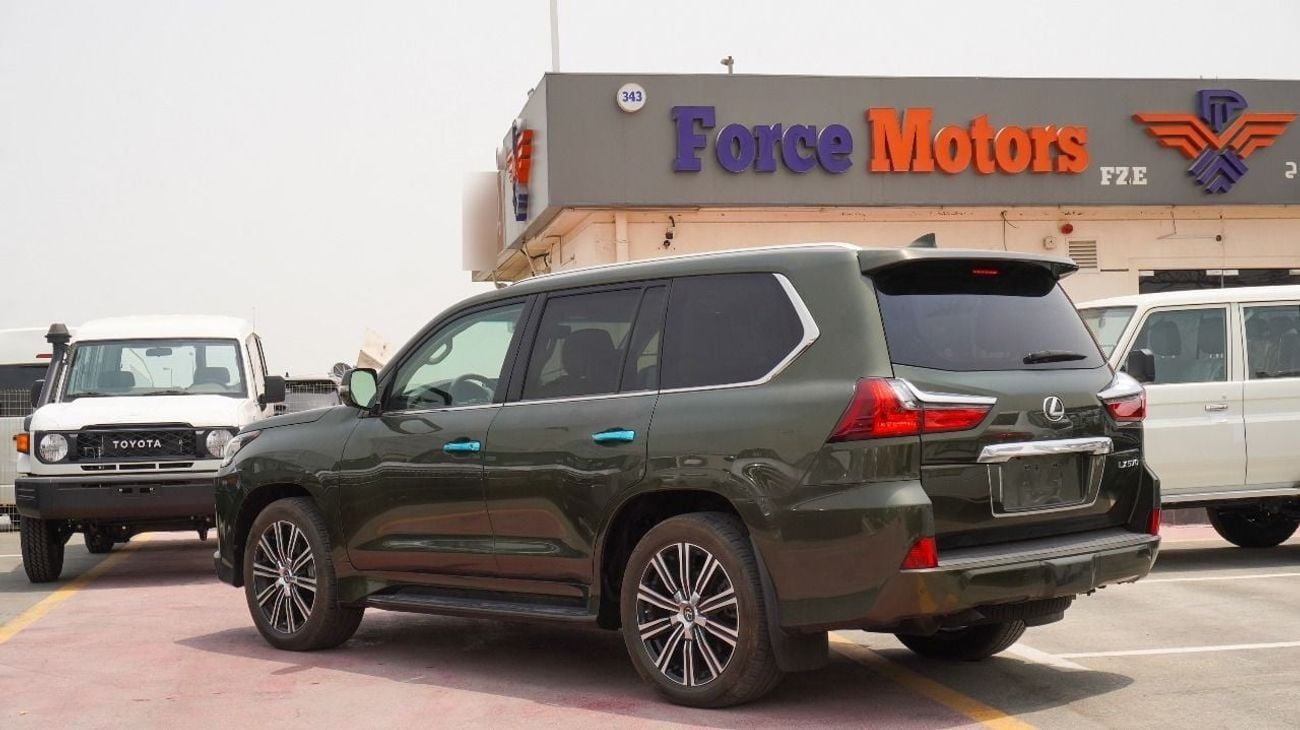 Lexus LX 570 LEXUS LX570 5.7L V8 PETROL FULL OPTIONS