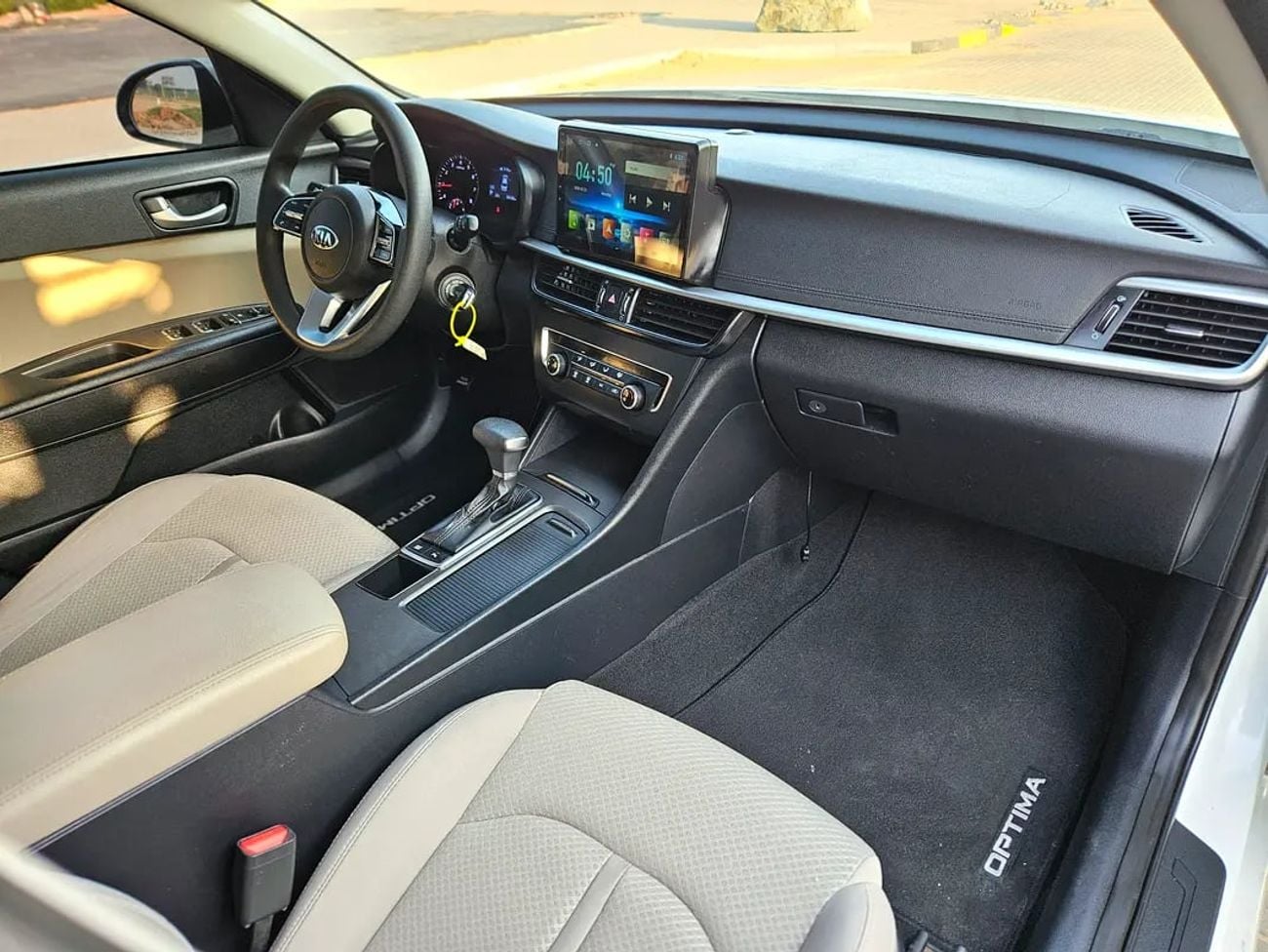 كيا أوبتيما GCC Premium Condition With Low KM With Pedal Shifter Avaliable With Bank Finance