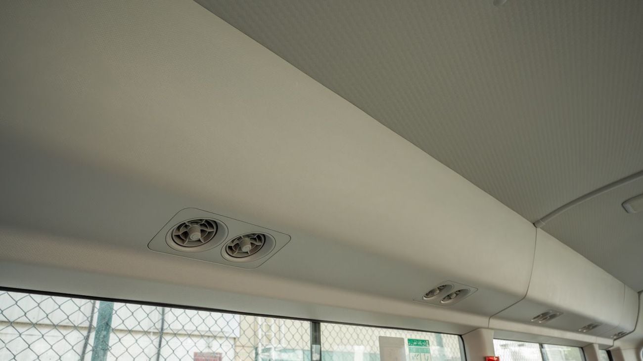 Toyota Coaster TOYOTA COASTER 2.8 DSL 22SEATS -2025YM