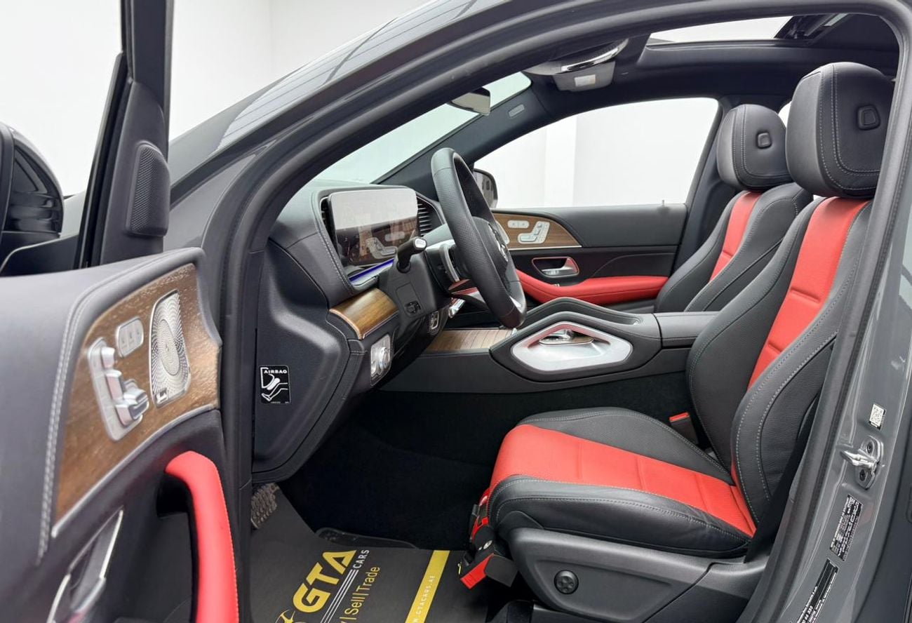 مرسيدس بنز GLE 450 AMG 2025 Mercedes Benz GLE 450 Coupe 4MATIC, 2030 Mercedes Warranty, Low Km, Excellent Condition, GCC