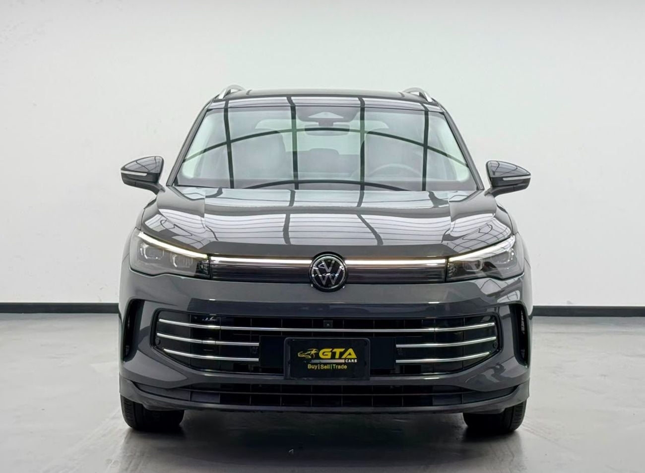 Volkswagen Tiguan Elegance Premium 2024 Volkswagen Tiguan Elegance Premium, 2027 VW Warranty + Service Pack, Low Km, Fully Loaded, GCC
