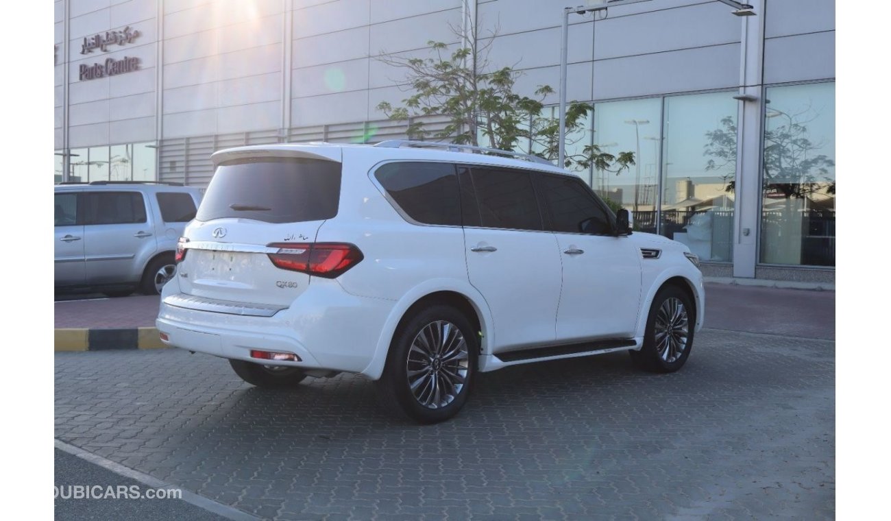 إنفينيتي QX80 لاكس 7st GCC