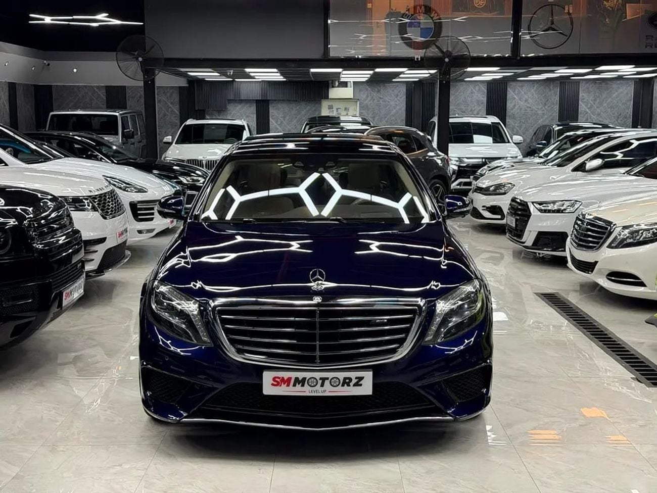 مرسيدس بنز S 63 AMG Std 5.5L
