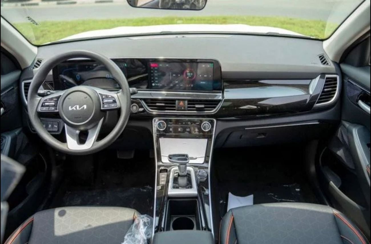 كيا سيلتوس 1.5L Chinese 4 Cylinder luxury Edition