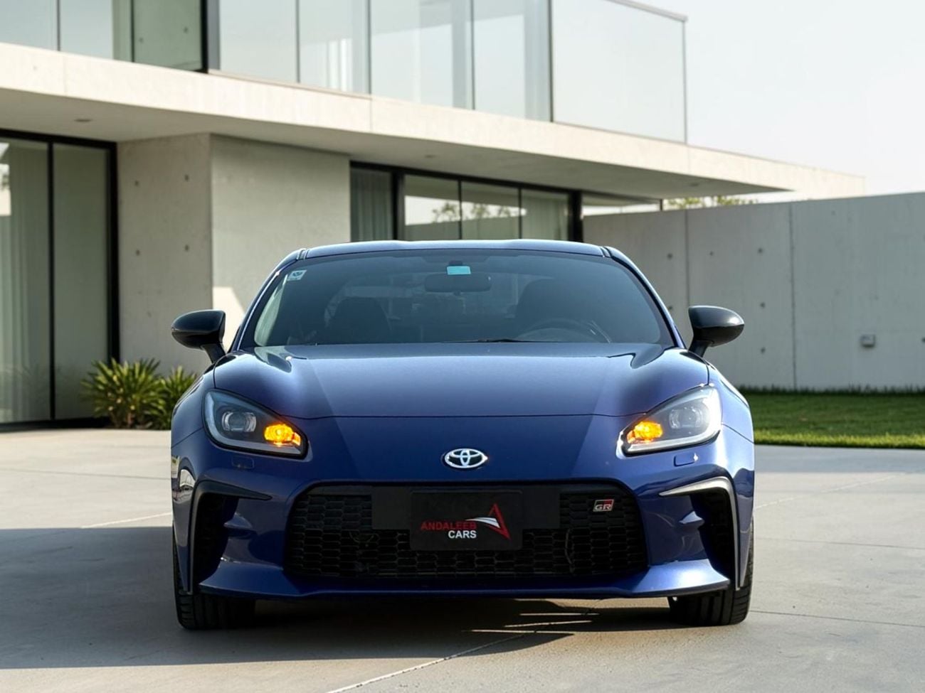 Toyota 86 GR 2.4L A/T AED 3,040 P.M | 0% DOWN PAYMENT | TOYOTA GR86 | 2.4L BOXER | 2025 | AGENCY WARRANTY | FU