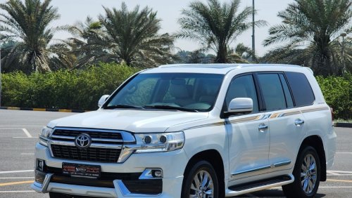 Toyota Land Cruiser Facelifted