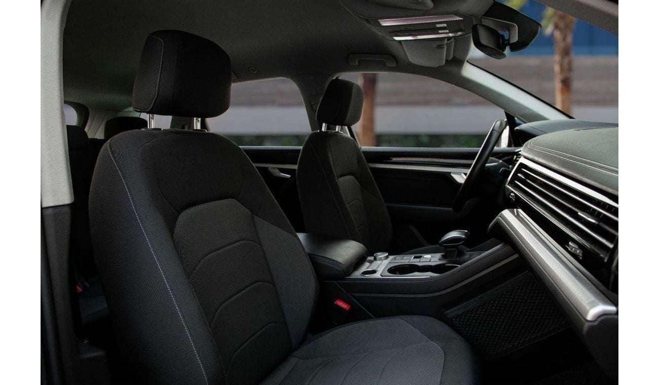 Volkswagen Touareg | 1,958 P.M  | 0% Downpayment | Magnificient Condition!