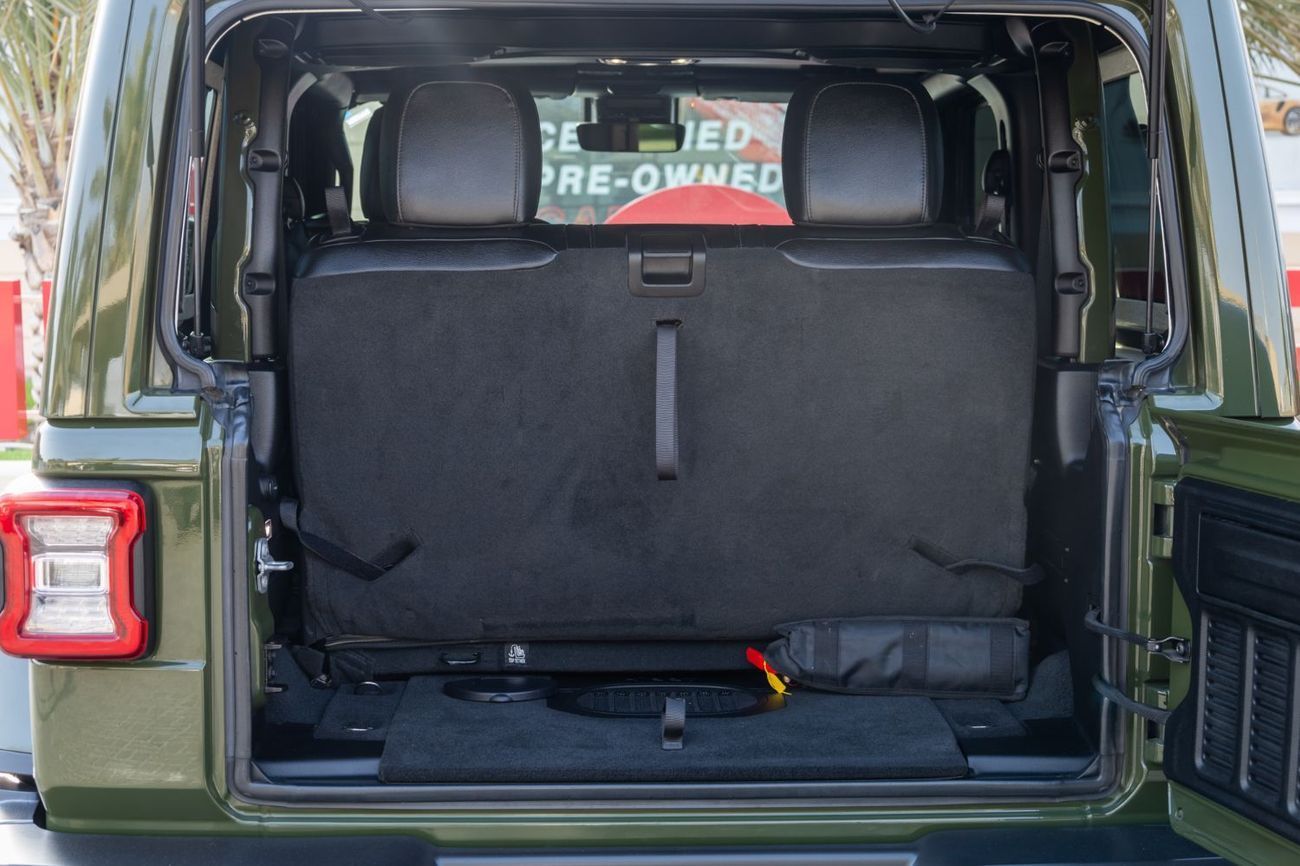 Jeep Wrangler Sahara Plus