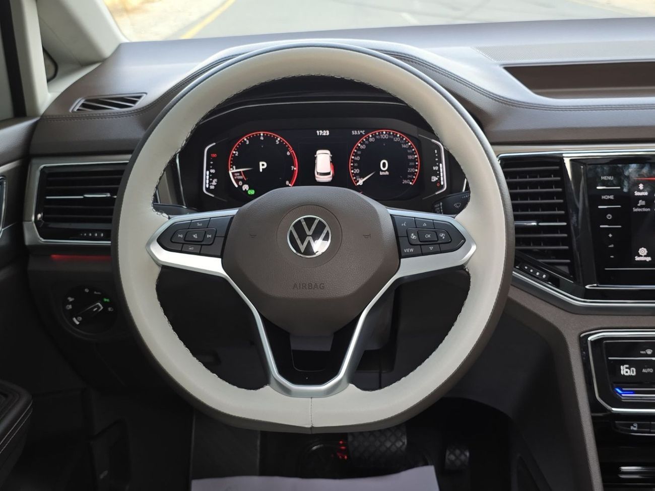 فولكس واجن فلورن VILORAN 2020 ORGINAL PAINT // ACCIDENT FREE // VIP SETAS // FULL OPITION