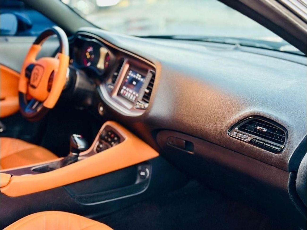 دودج تشالينجر R/T 5.7L (370 HP) | Monthly AED 1100/- | 0% DP | SRT KIt | Blindspot | Paddle Shifters | # 11864