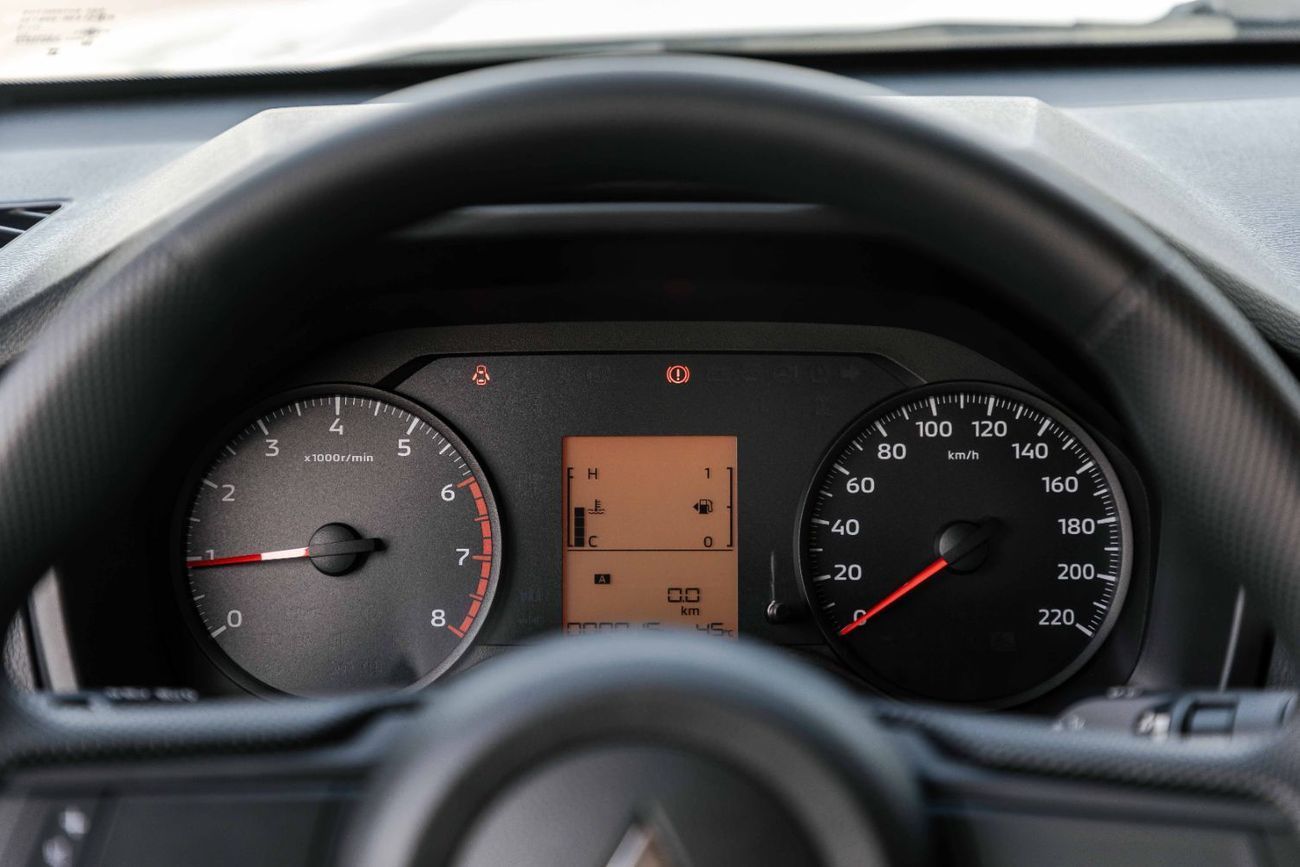 ميتسوبيشي L200 2025 Mitsubishi L200 GLS 2.4L - Manual - White Inside Black | Export Only