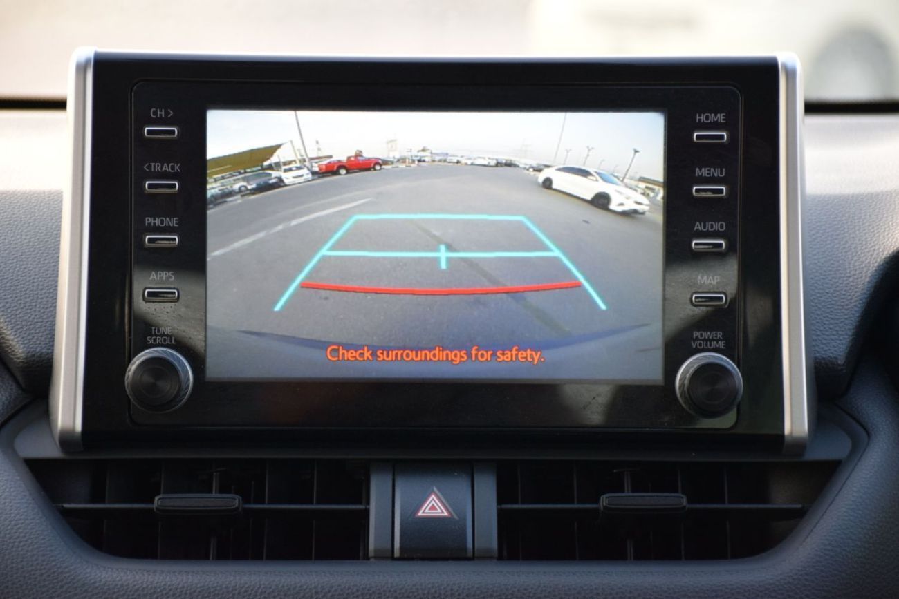 تويوتا راف ٤ LE 2.0L FWD Petrol