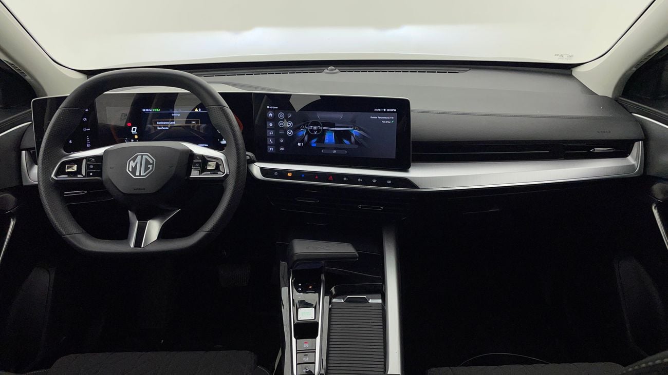 أم جي وان STD 1.5 | بدون دفعة مقدمة | اختبار القيادة في المنزل