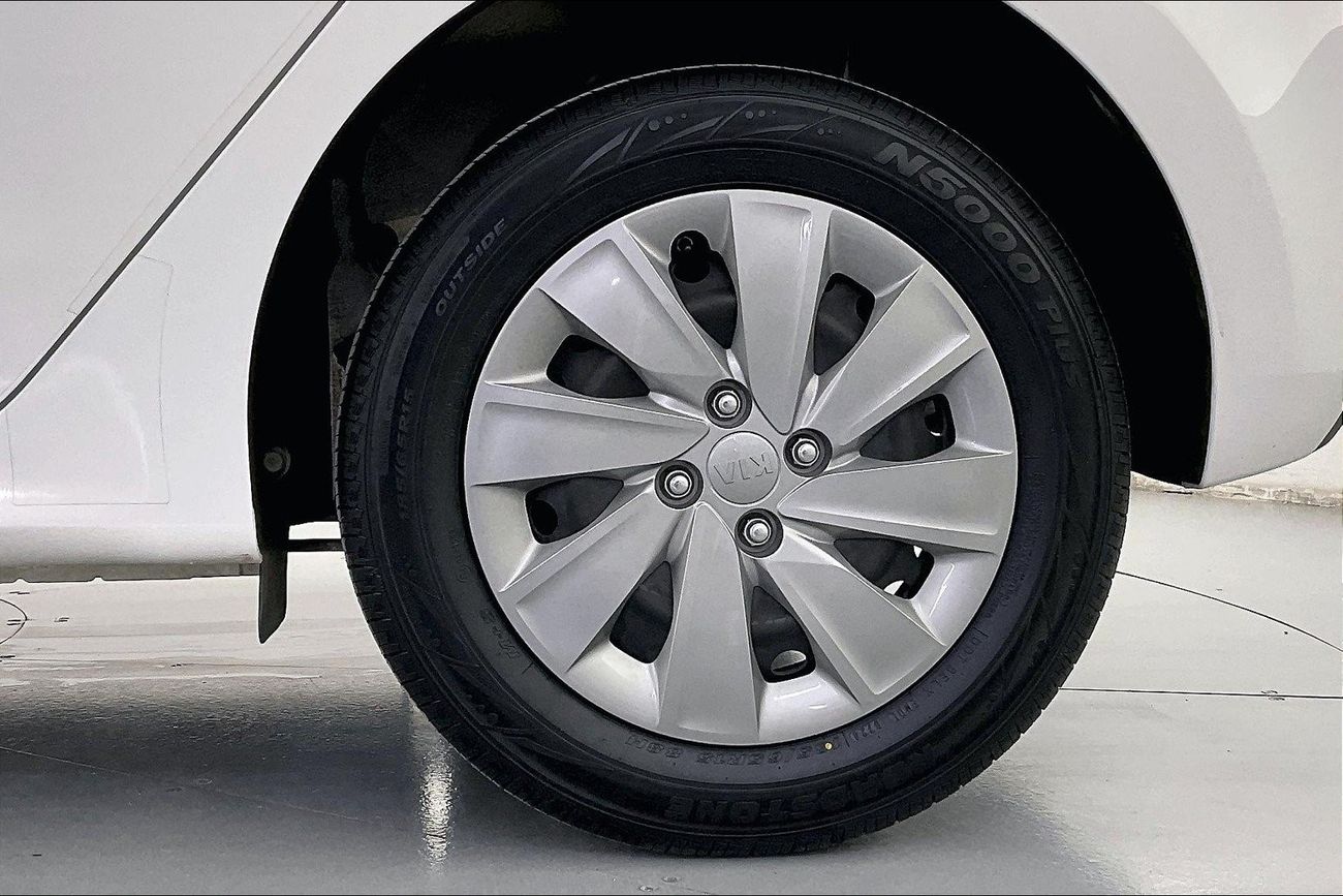 Kia Rio LX| 1 year free warranty | Flood Free