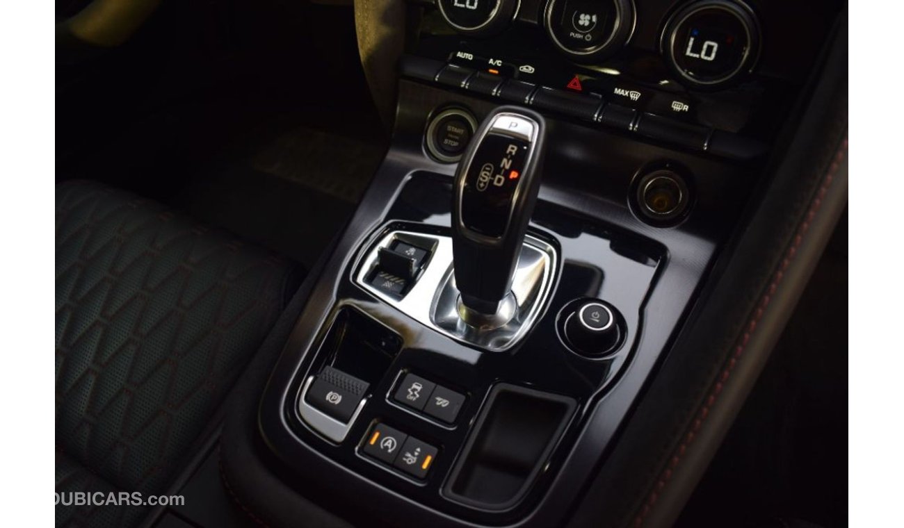 Jaguar F Type SVR COUPE 2019 LOW MILEAGE THREE YEARS WARRANTY