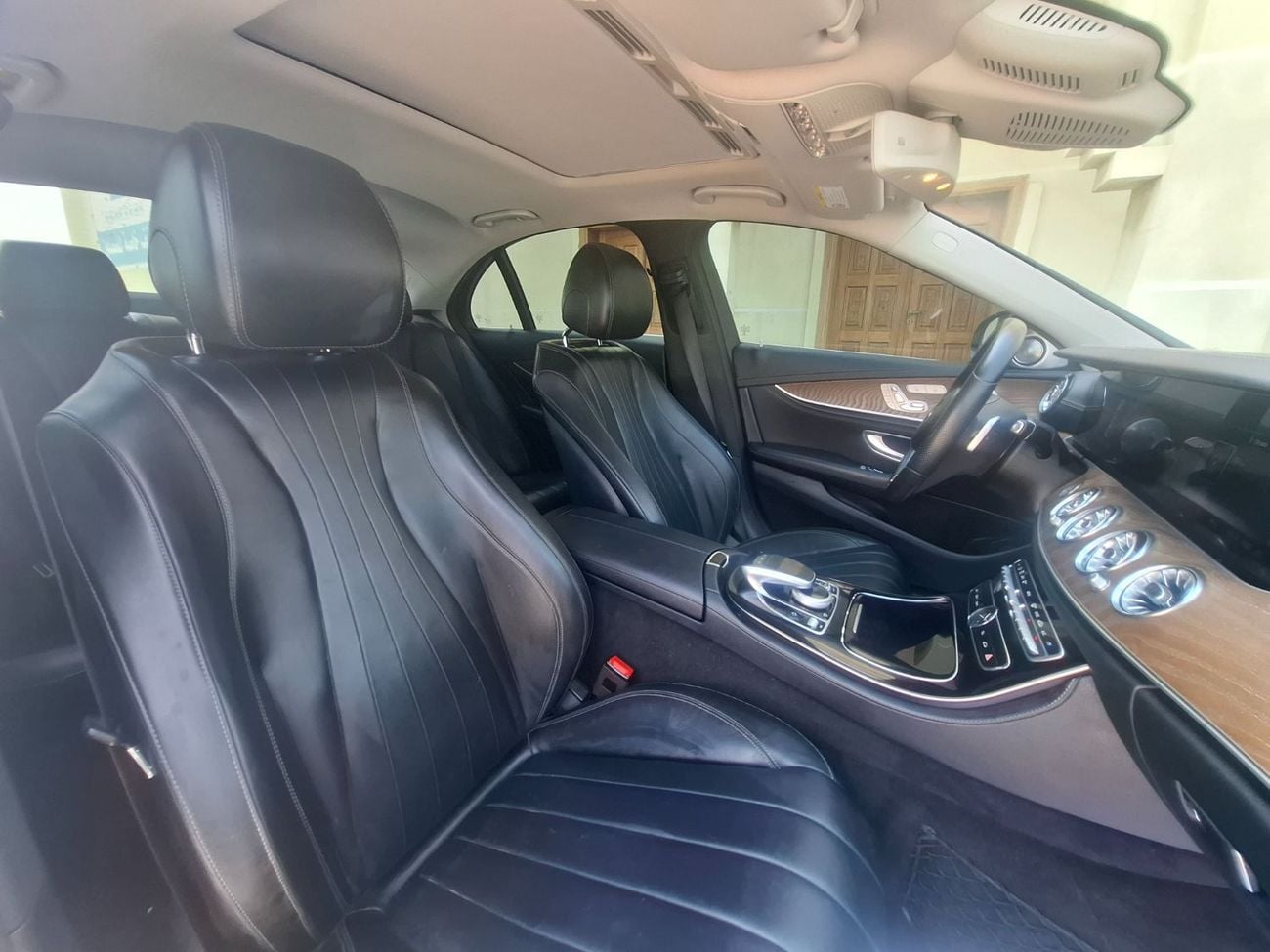 Mercedes Benz E220 D STD (NON GCC) Mercedes-Benz E220d 2017 full option