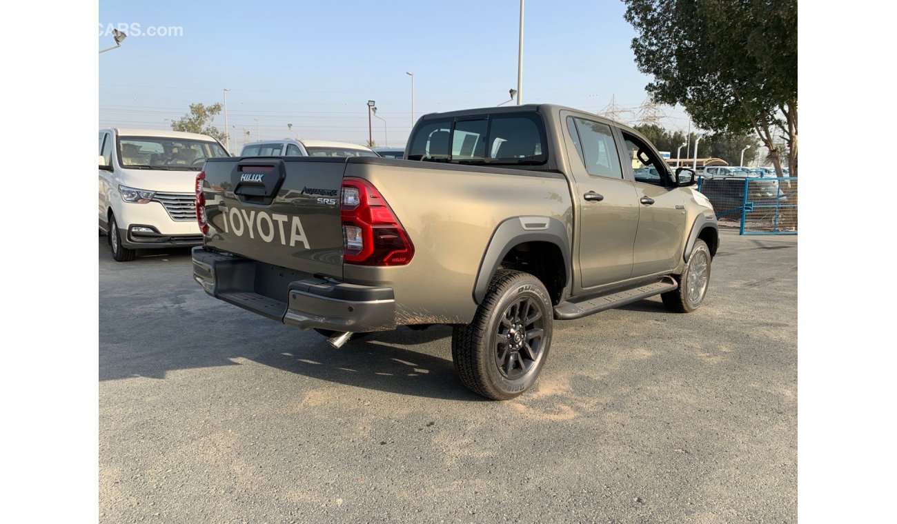 Toyota Hilux 4.0 ADVENTURE PETROL V6 A/T 2021