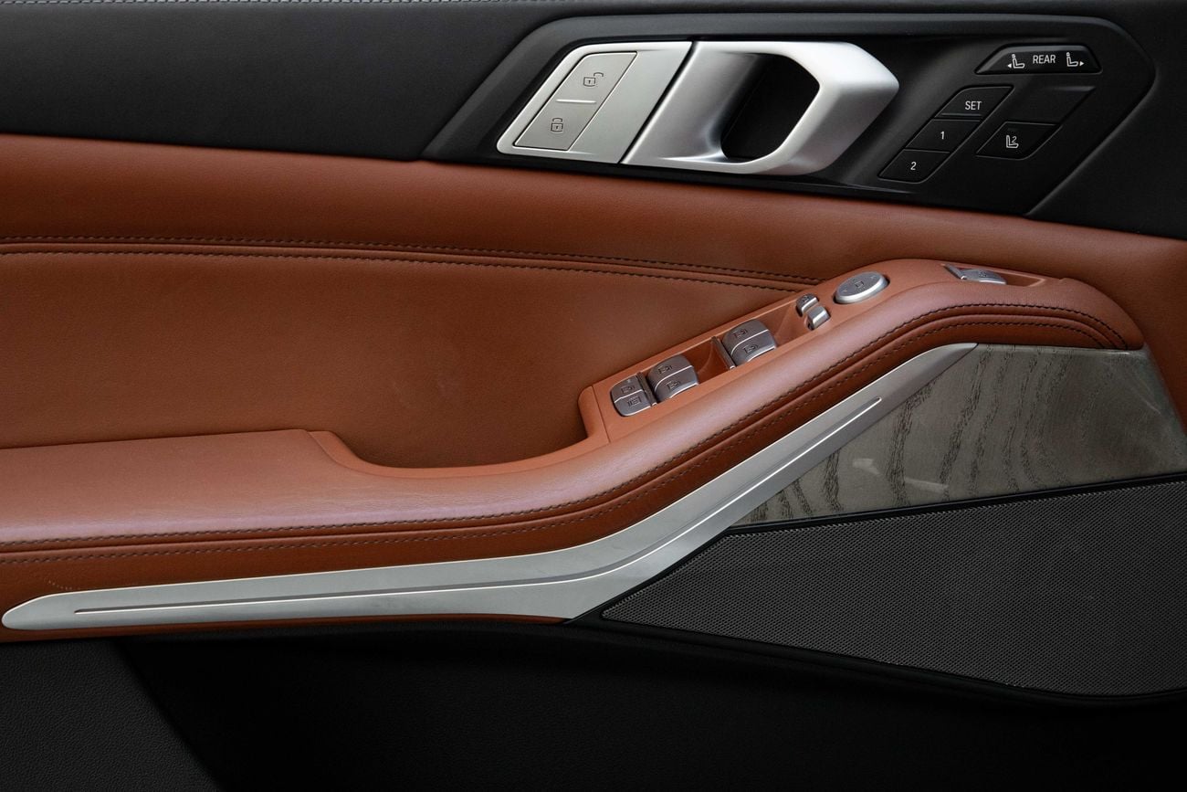 بي أم دبليو X7 X7 50i M-Sport | 3,428 P.M | 0% Downpayment | V8 | BMW Service | M-Kit