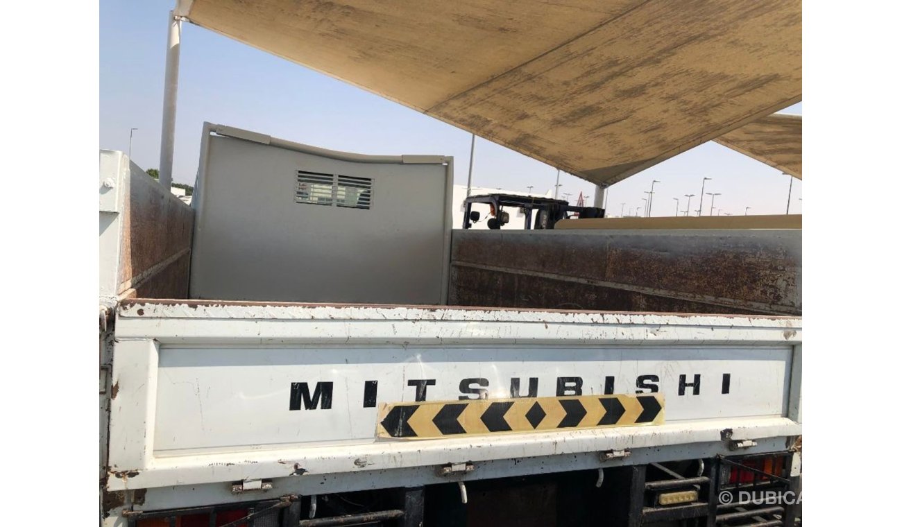 Mitsubishi Fuso Canter d/c pick up,model:2014.Excellent condition