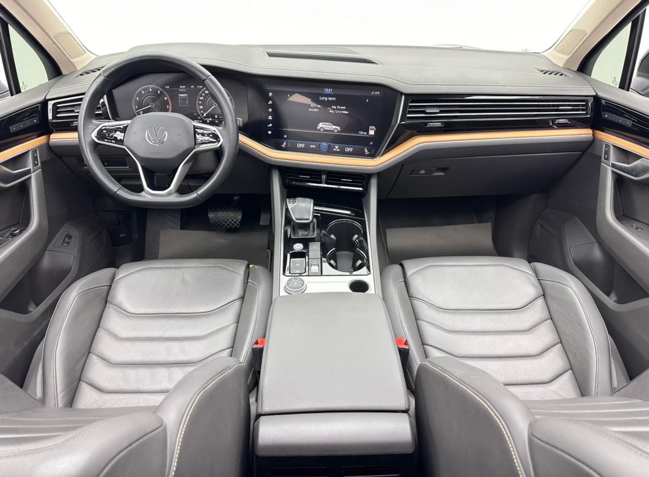 فولكس واجن طوارق 2022 Volkswagen Touareg Atmosphere, Feb/2027 Volkswagen Warranty, Volkswagen Full Service History, G