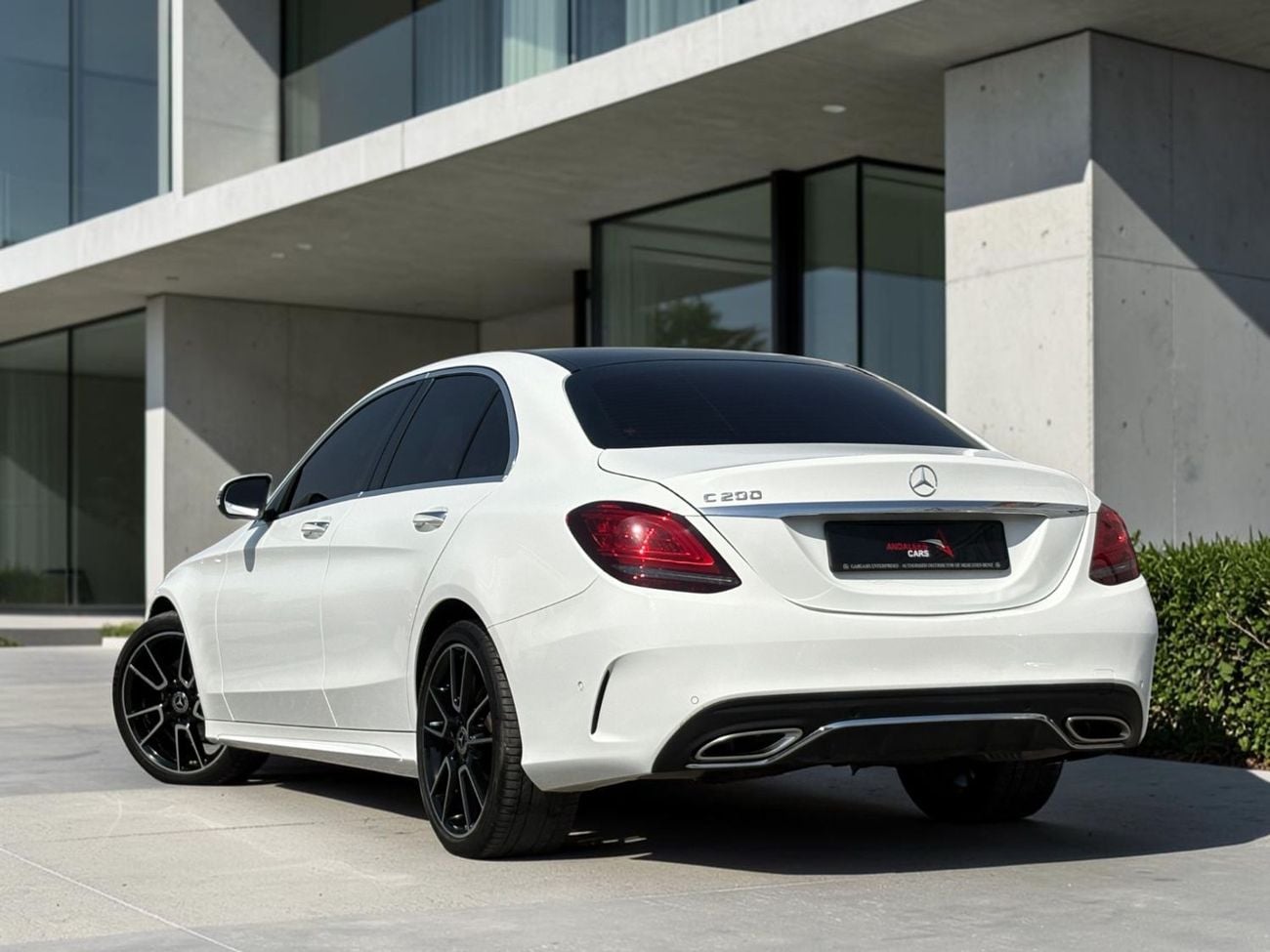 Mercedes-Benz C 200 AED 1,360 P.M | 0% DOWN PAYMENT | MERCEDES-BENZ C200 | 2020 | GCC SPECS