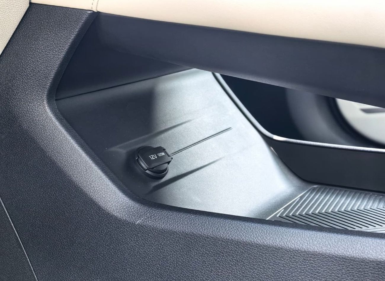 كيا سبورتيج L TX 1.5T 2025 Kia Sportage 1.5T FWD Premium Intelligent Enjoyment Edition