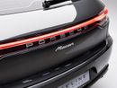 Porsche Macan Std 2.0L (252 HP) 2021 Porsche Macan, 1 Year Blackline Warranty, Full Service History, Low KMs, GCC