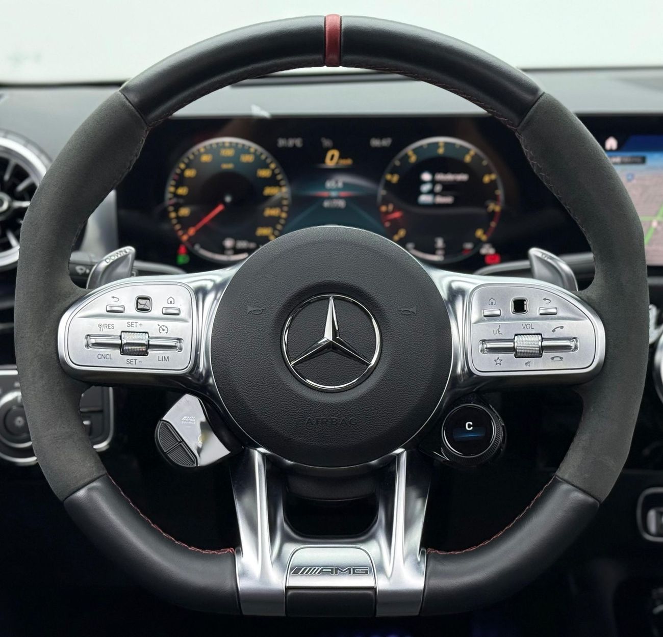 Mercedes-Benz A 35 AMG 4MATIC Hatchback 2023 Mercedes Benz A 35 Aerodynamic Pack, 2028 Warranty + Service Pack, Excellent C