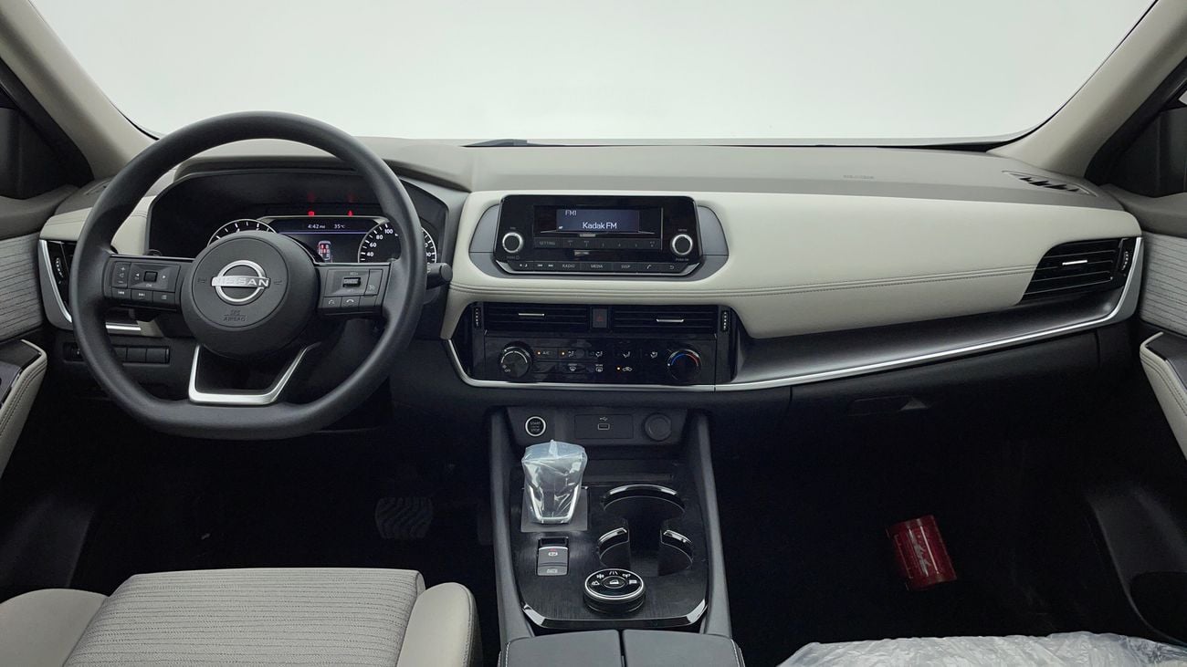 نيسان إكس تريل S 4WD 3RD ROW 2.5 | بدون دفعة مقدمة | اختبار القيادة في المنزل