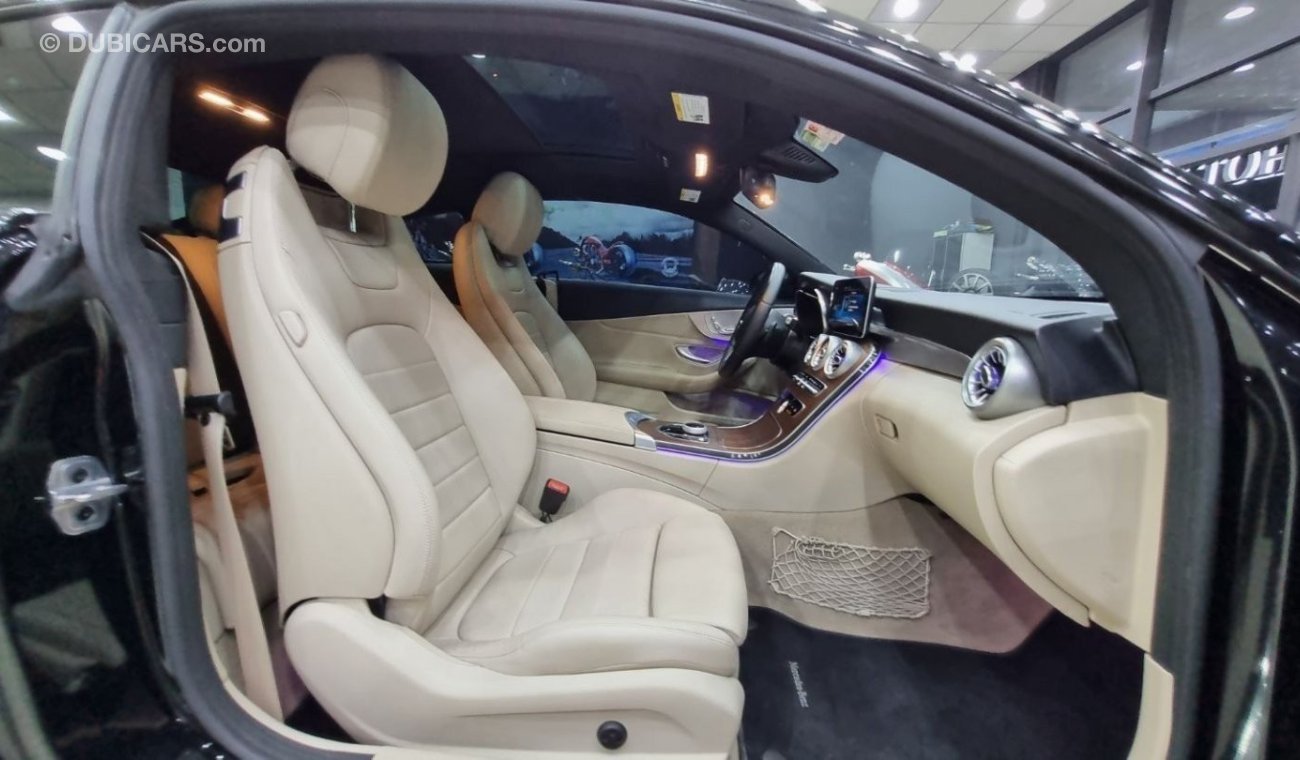 مرسيدس بنز C 300 كوبيه MERCEDES C300 COUPE 2019 IN BEAUTIFUL SHAPE FOR 115K AED