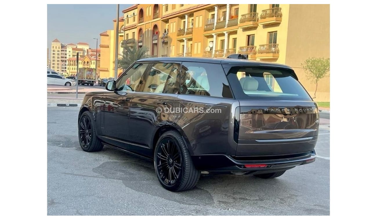 Land Rover Range Rover 2023 BRAND NEW INTERIOR BEIGE V8 - 4.4L  SPEC