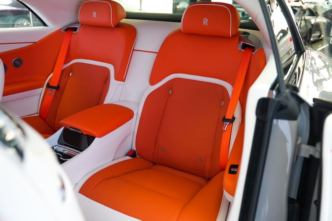 Rolls-Royce Spectre Coupe VENUUM