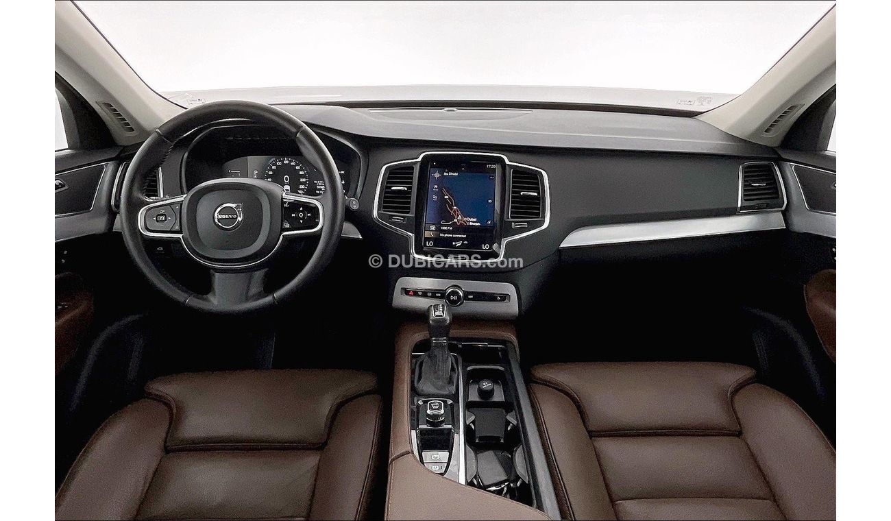 Volvo XC90 Momentum