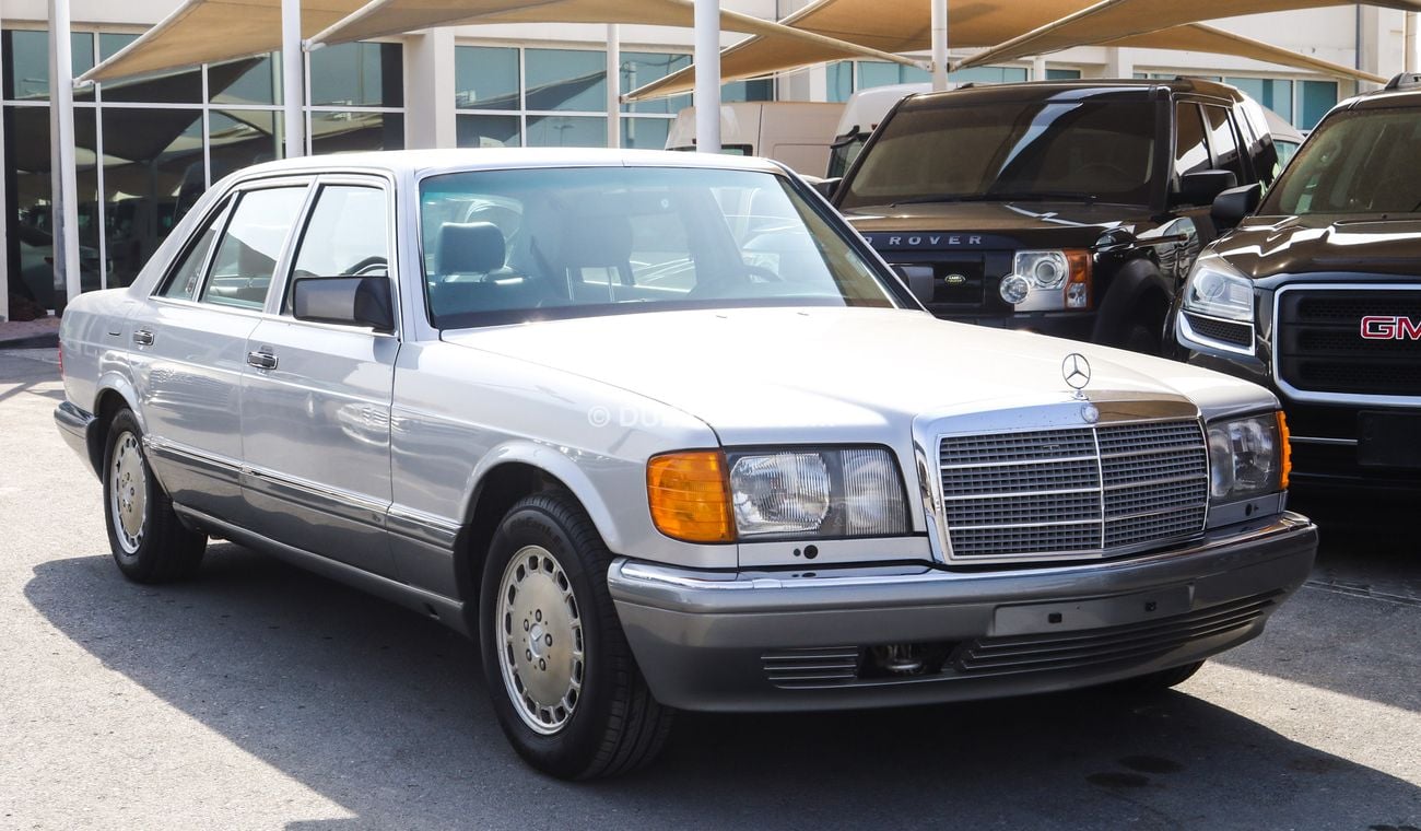 مرسيدس بنز 300 SLE