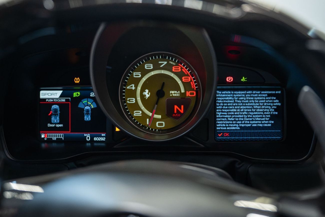 Ferrari F8 Spider 3.9T V8 - 2021 | GCC | UNDER WARRANTY | PERFECT CONDITION