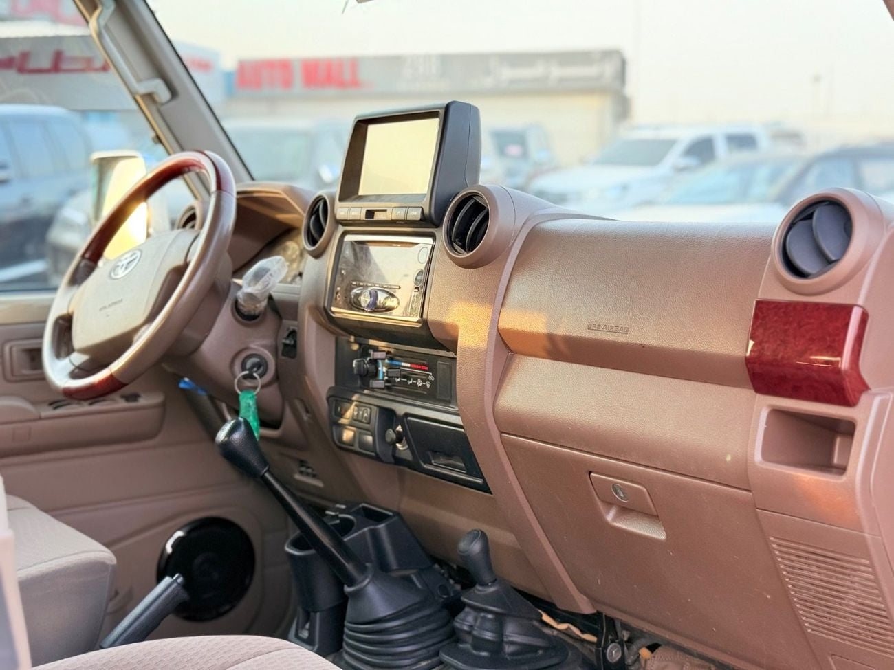 تويوتا لاند كروزر بيك آب Toyota landcuriser pickup Double Cabin 4.5L Years Diesel 8 cylinder Left hand drive