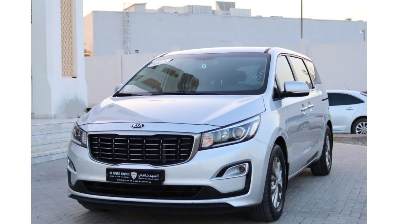 Kia Carnival Kia Carnival EX (YP) model 2019, 5 dirhams. MPV, 3.3 litres, 6 cylinder diesel, automatic, front whe