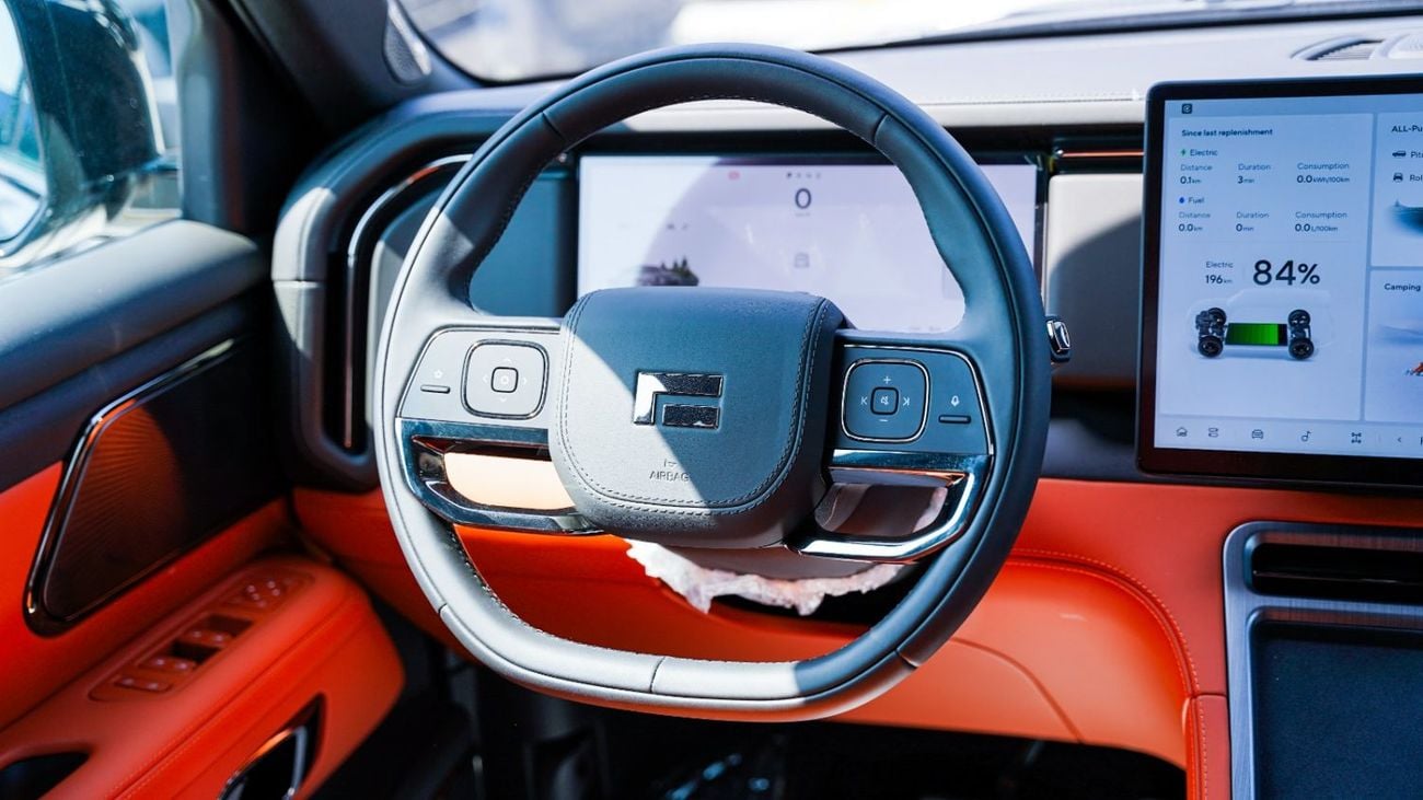 ROX 01 ROX 01 - 7 Seats - 2026 Brand New With EVS Warranty