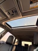 تويوتا راف ٤ XLE // sunroof,, leather seats// full option 2018