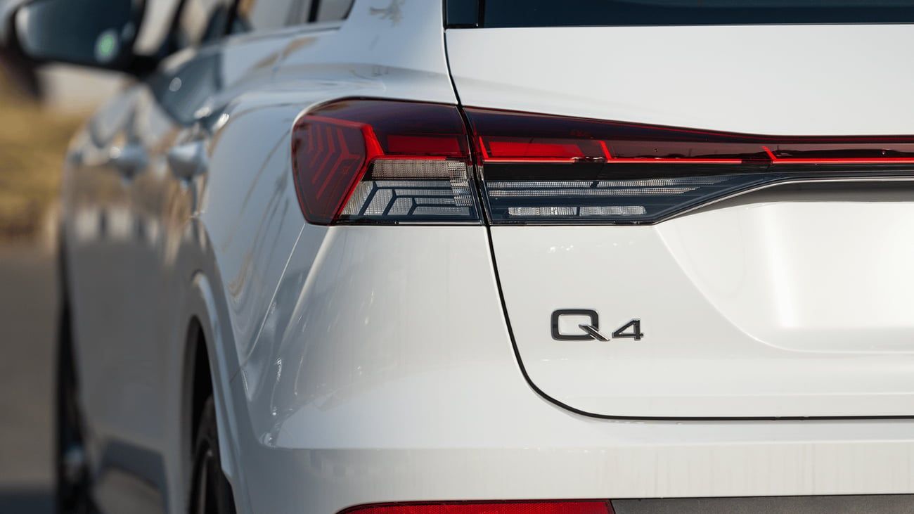 Audi Q4 2025 | AUDI E-TRON Q4 TOP VERSION [ EXPORT ONLY ]