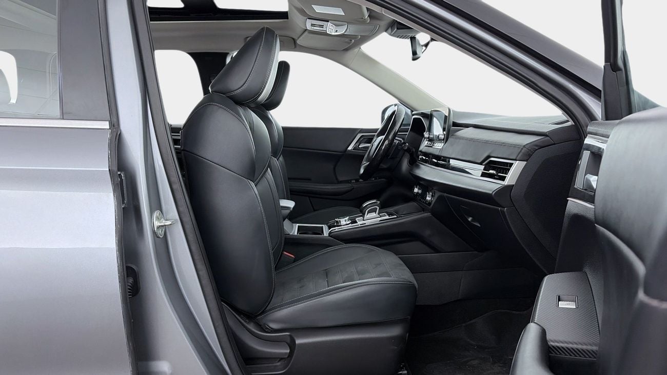 Mitsubishi Outlander PREMIUM LAUNCH EDITION | Guaranteed Warranty | 0 Down Payment